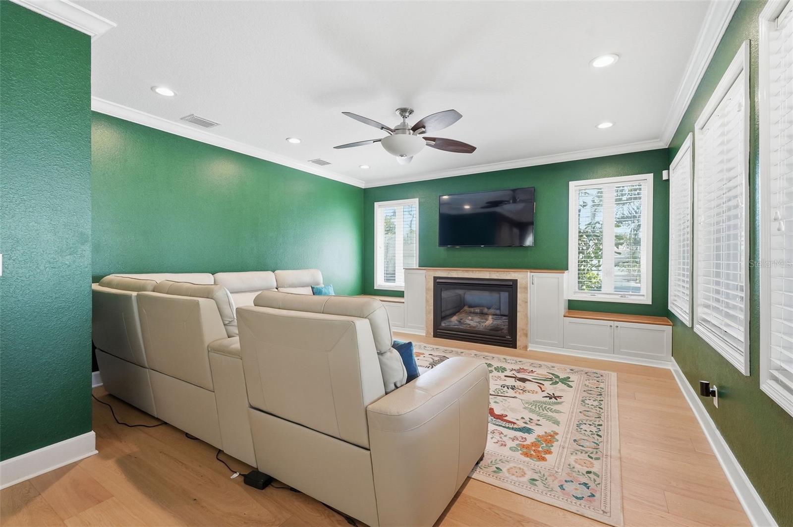 508 HILLCREST AVE, TARPON SPRINGS, FL, 34689
