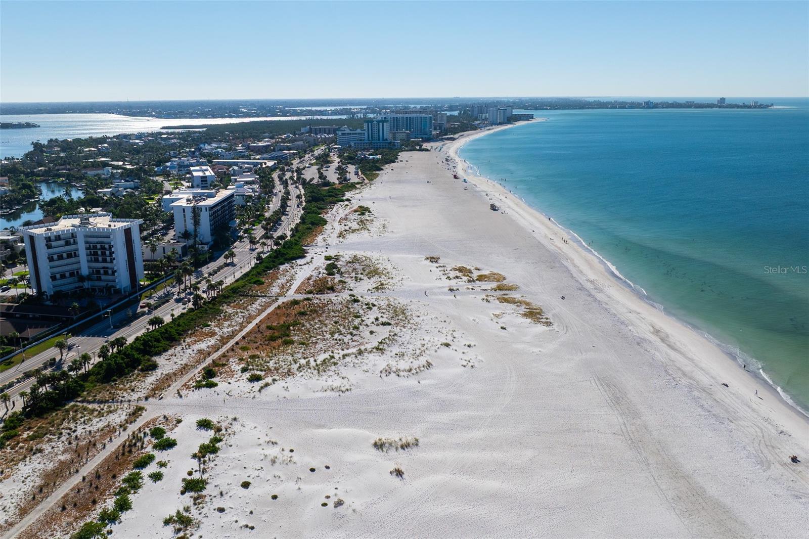 600 MOURNING DOVE DR, SARASOTA, FL, 34236