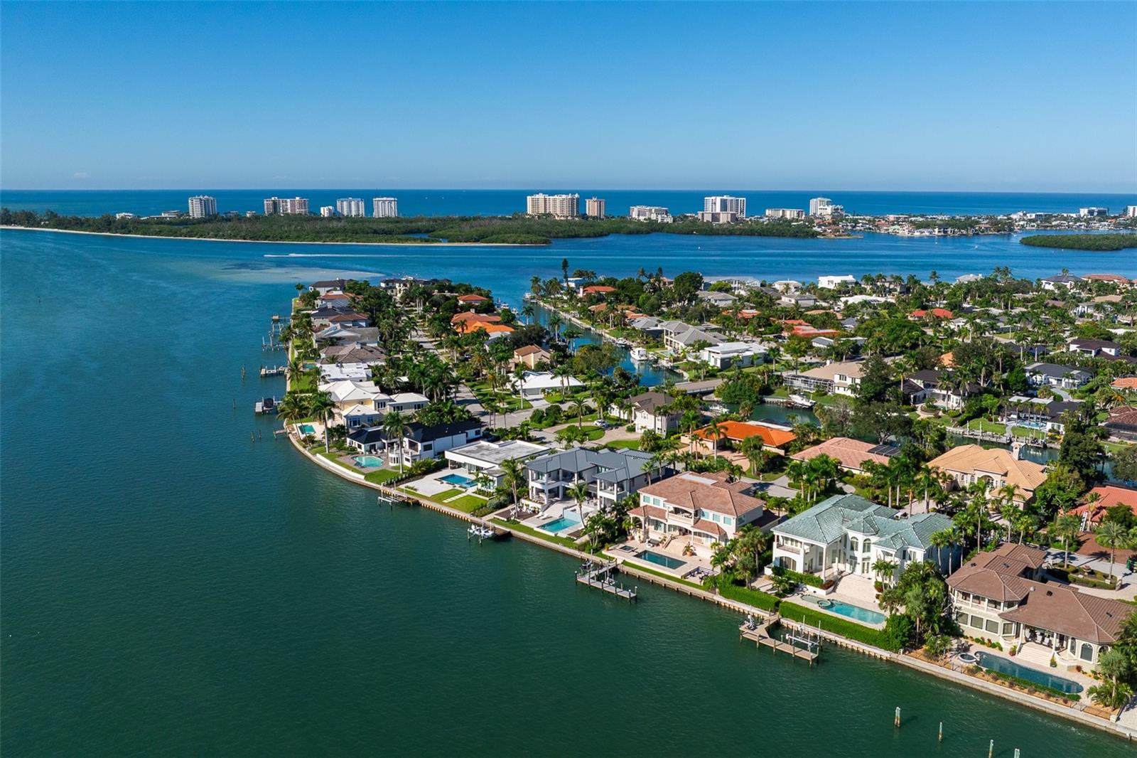 600 MOURNING DOVE DR, SARASOTA, FL, 34236