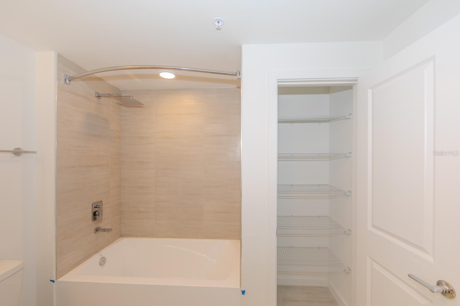 5579 MILLENIA PARK BLVD #209, ORLANDO, FL, 32839
