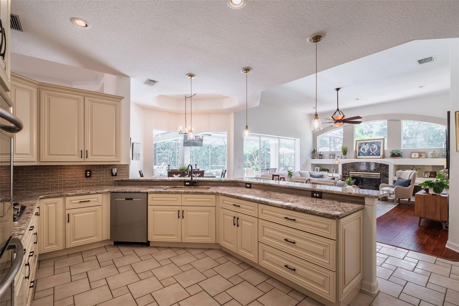 9405 WICKHAM WAY, ORLANDO, FL, 32836