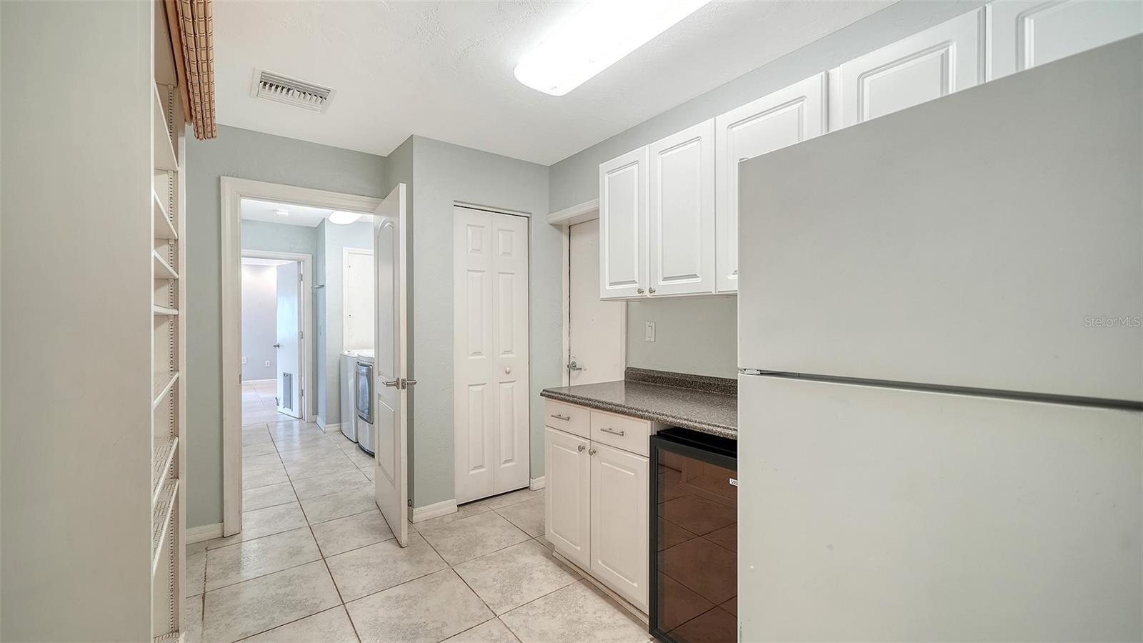 3424 TANGLEWOOD DR, SARASOTA, FL, 34239