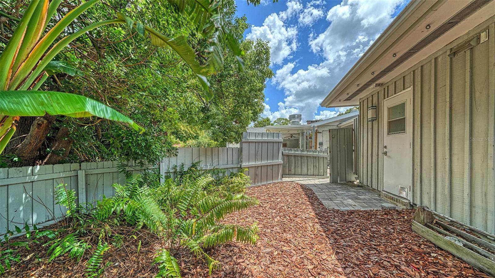 3424 TANGLEWOOD DR, SARASOTA, FL, 34239