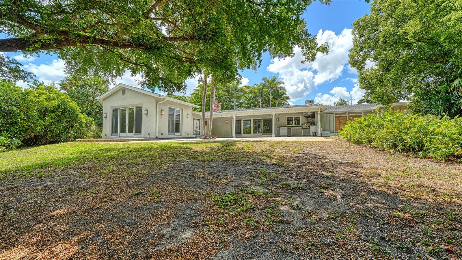 3424 TANGLEWOOD DR, SARASOTA, FL, 34239