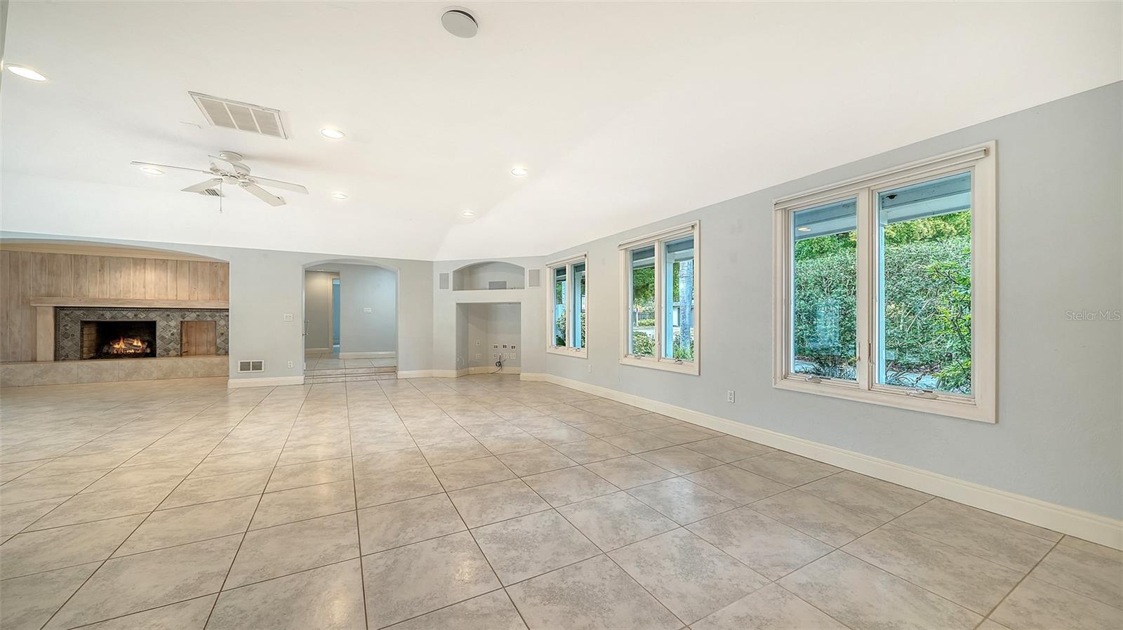 3424 TANGLEWOOD DR, SARASOTA, FL, 34239