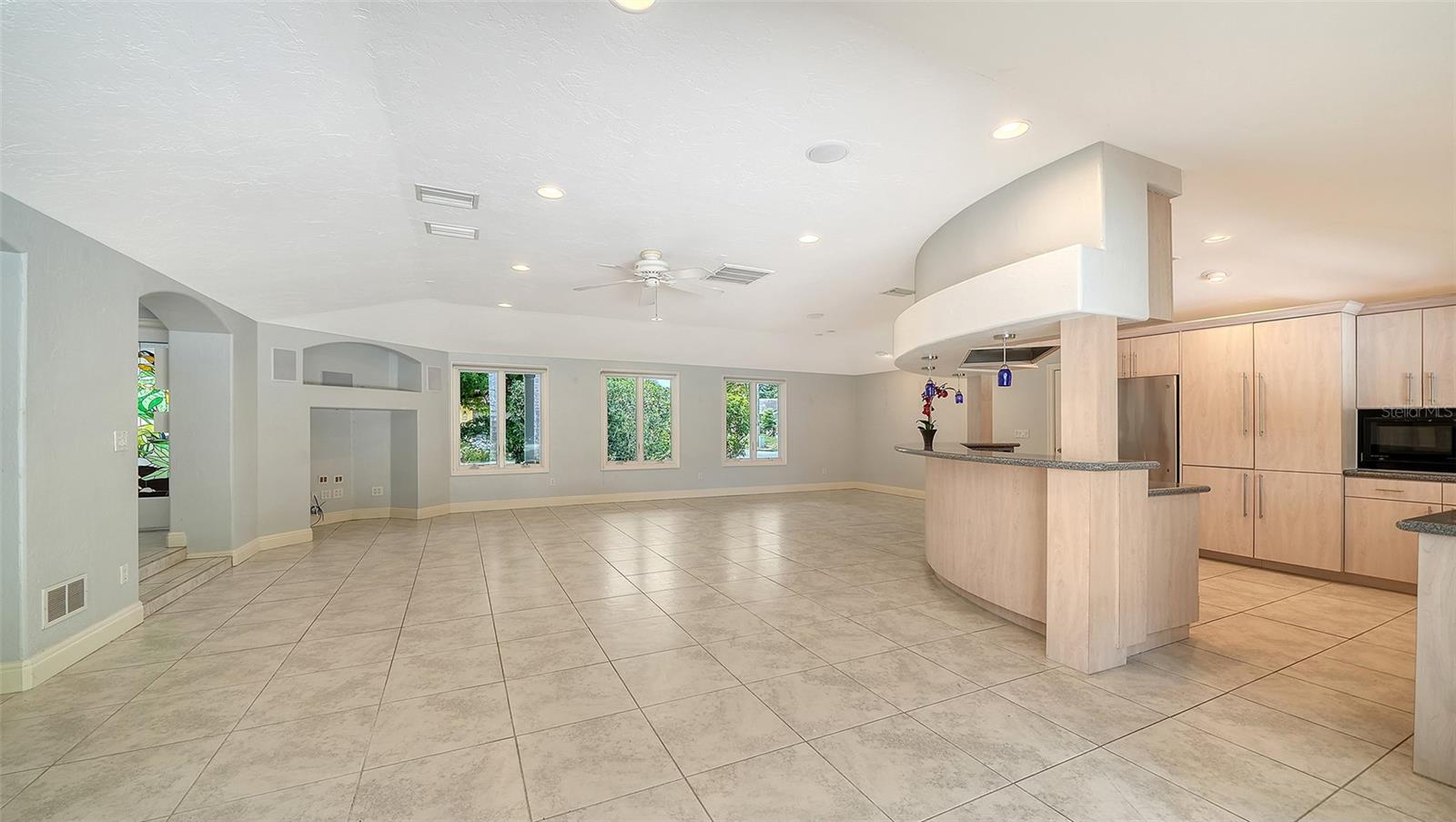 3424 TANGLEWOOD DR, SARASOTA, FL, 34239