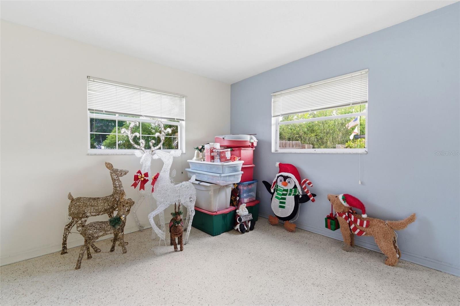 6617 27TH WAY N, ST PETERSBURG, FL, 33702