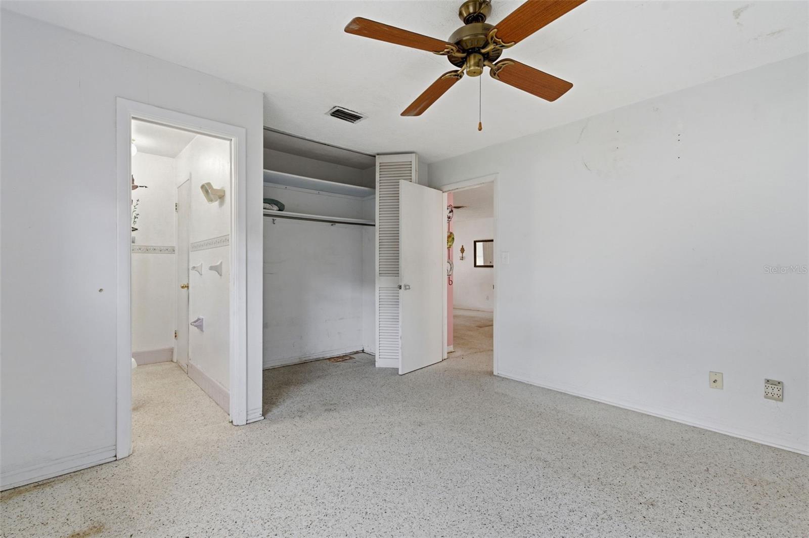 6617 27TH WAY N, ST PETERSBURG, FL, 33702
