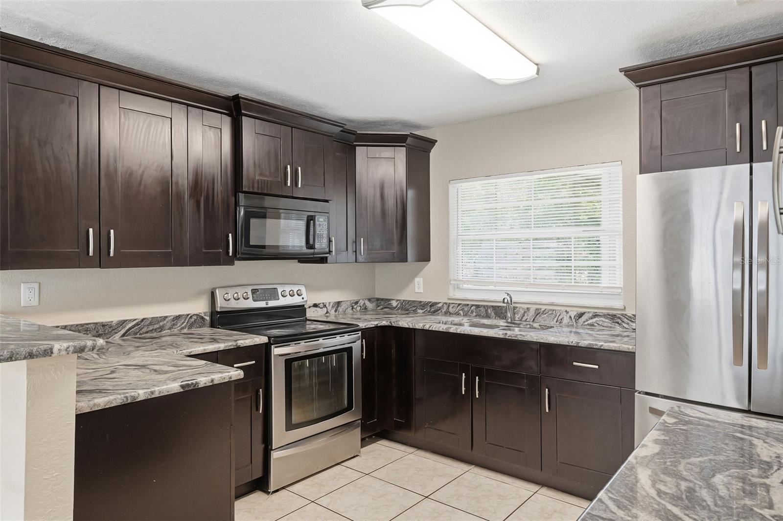 4612 SNOOK DR, TAMPA, FL, 33617
