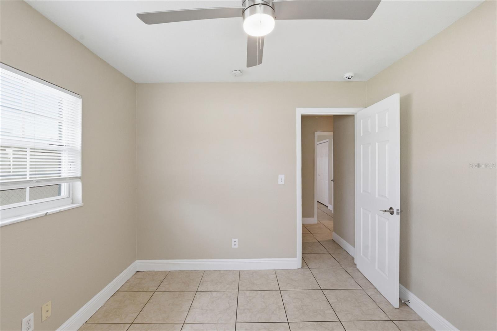 4612 SNOOK DR, TAMPA, FL, 33617