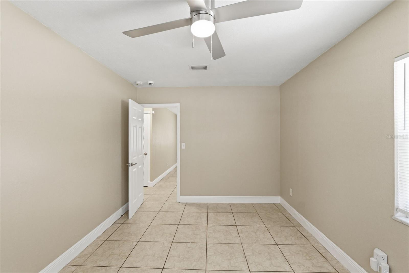 4612 SNOOK DR, TAMPA, FL, 33617