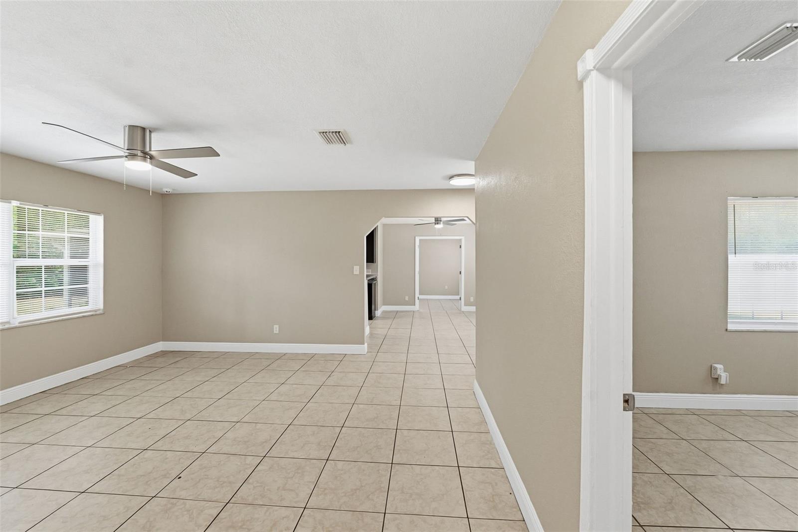 4612 SNOOK DR, TAMPA, FL, 33617