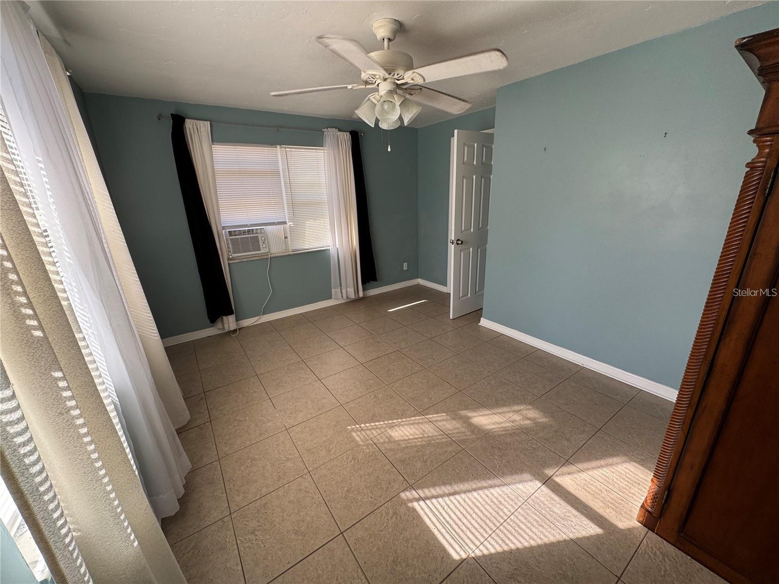 104 BASE AVE W #D, VENICE, FL, 34285