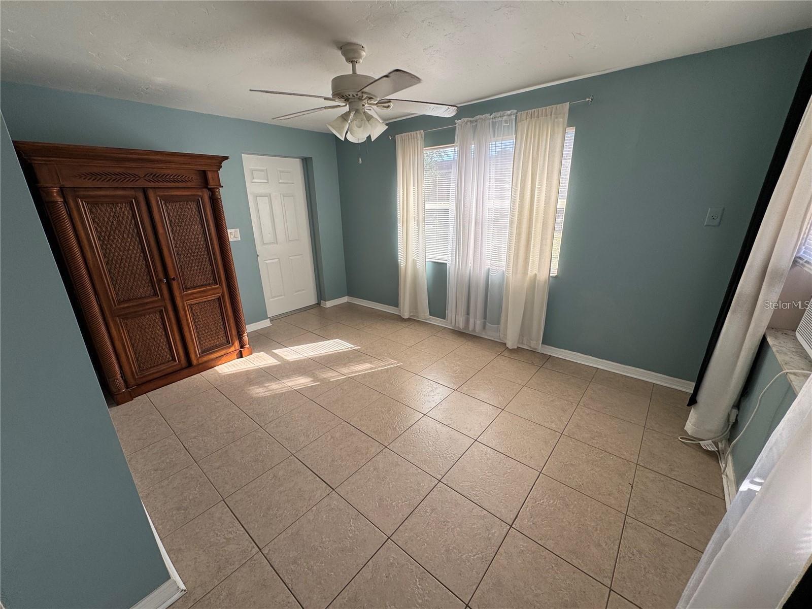 104 BASE AVE W #D, VENICE, FL, 34285
