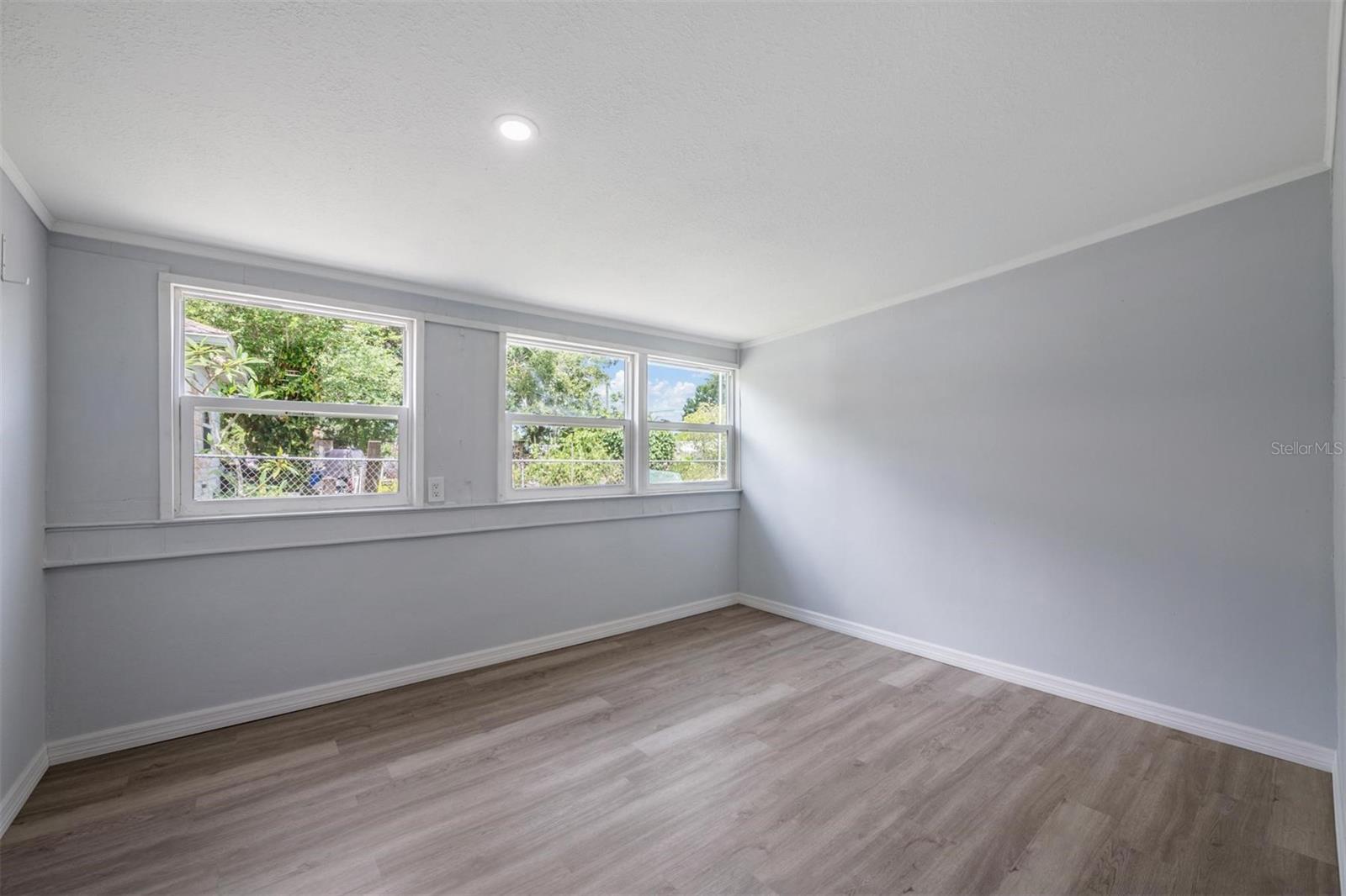 636 STREMMA RD, LARGO, FL, 33770