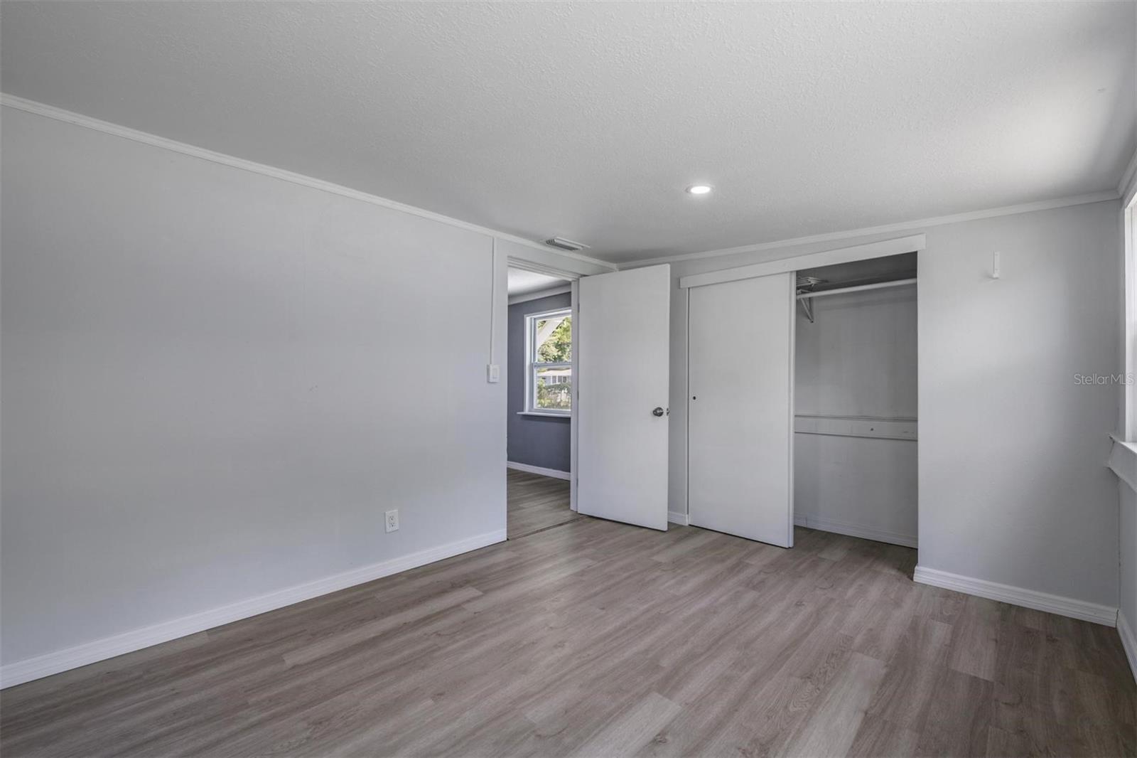 636 STREMMA RD, LARGO, FL, 33770