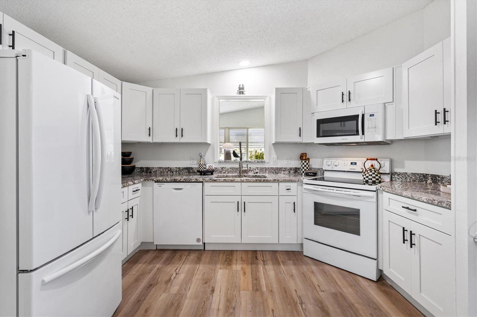 1616 BAYHILL DR, LADY LAKE, FL, 32159