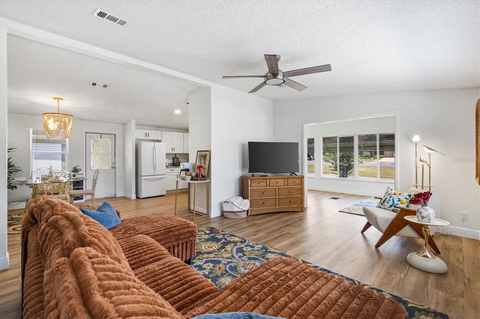 1616 BAYHILL DR, LADY LAKE, FL, 32159