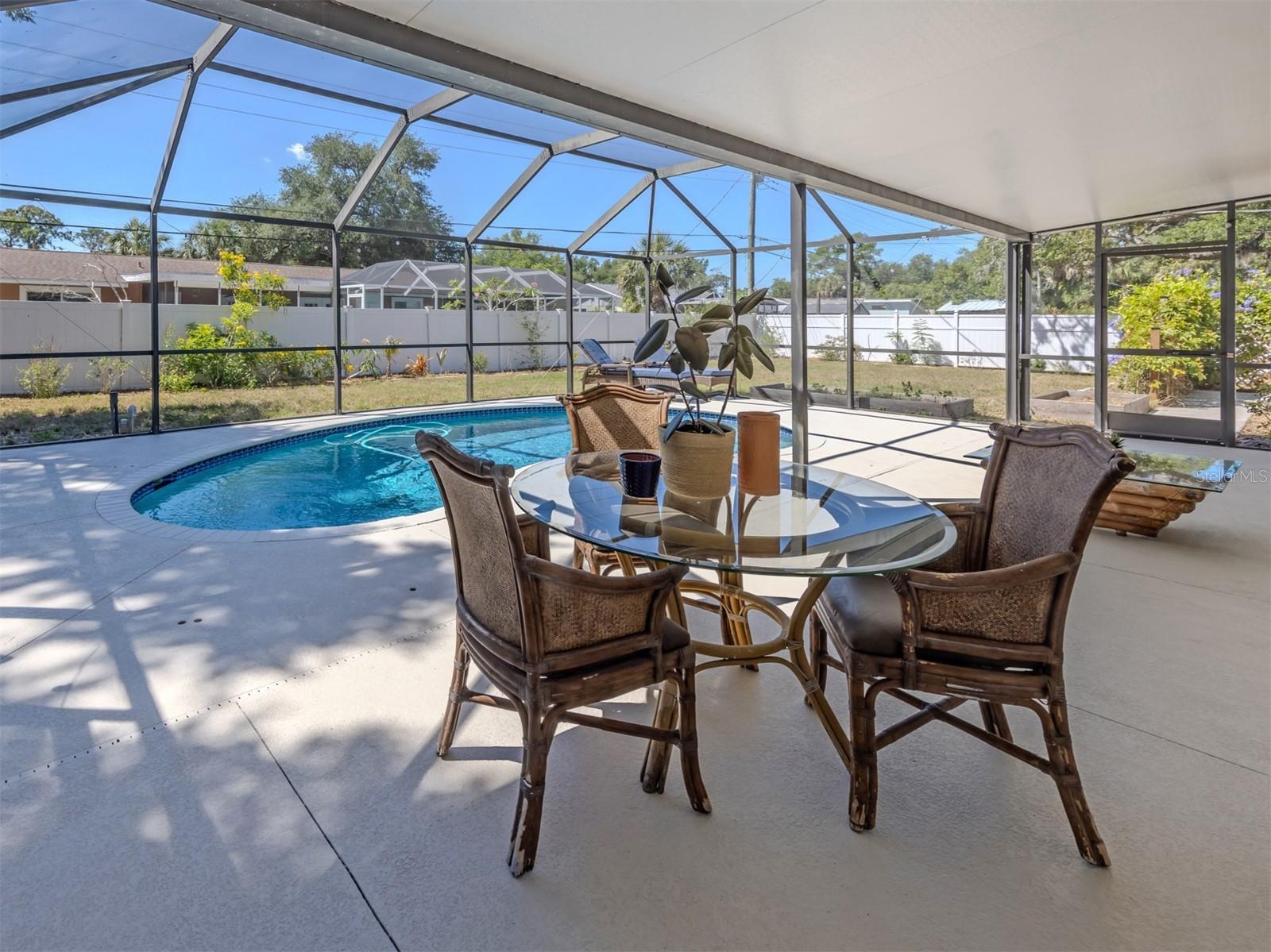 381 FALKLAND RD, VENICE, FL, 34293