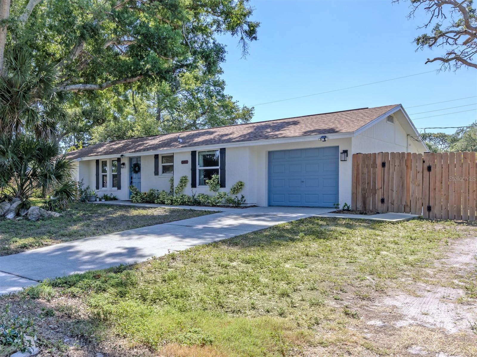 381 FALKLAND RD, VENICE, FL, 34293