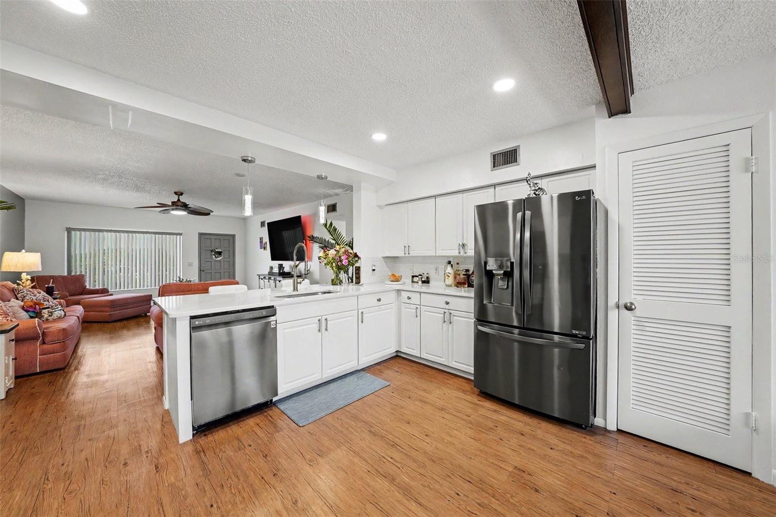 2284 PHILIPPINE DR #69, CLEARWATER, FL, 33763