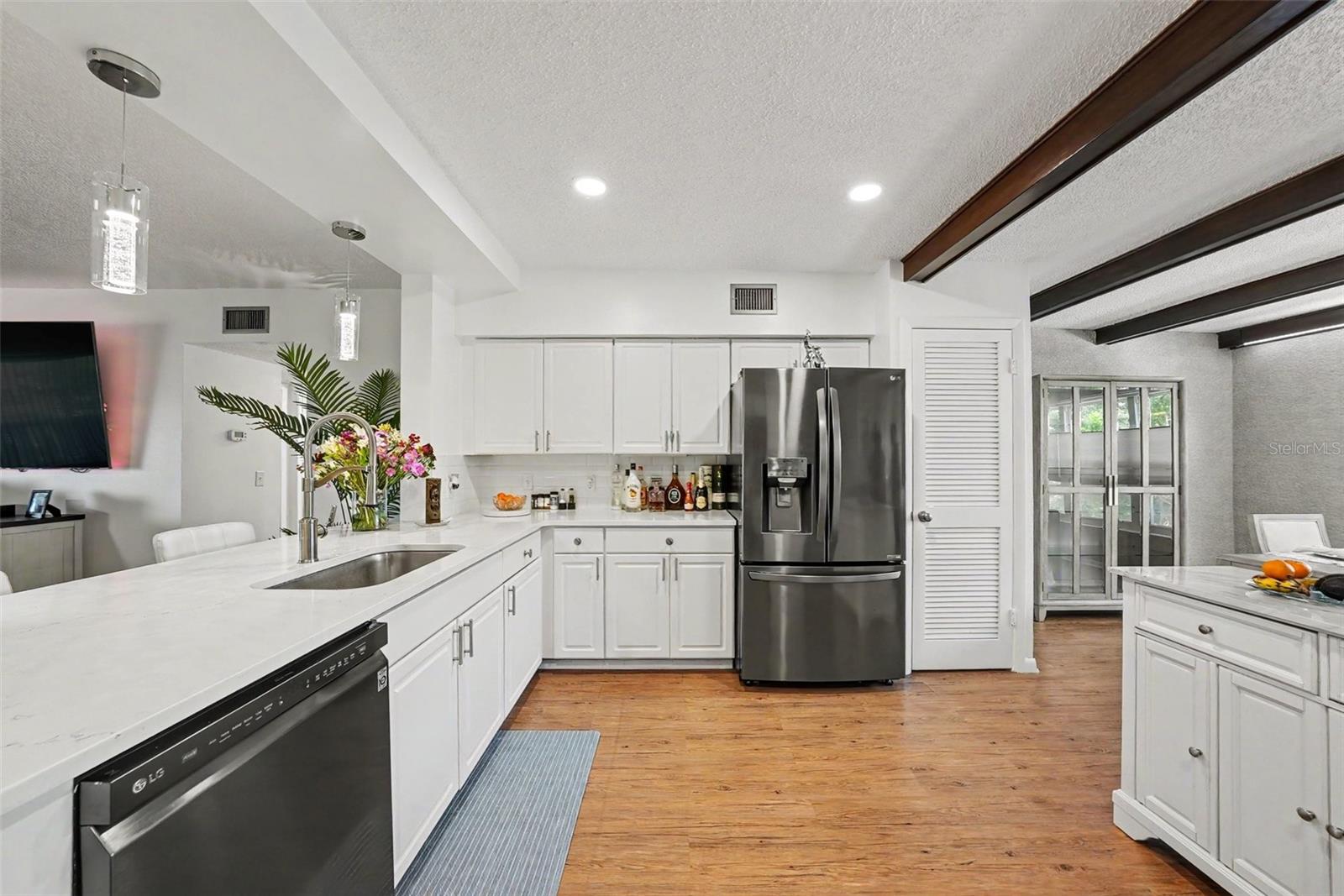 2284 PHILIPPINE DR #69, CLEARWATER, FL, 33763