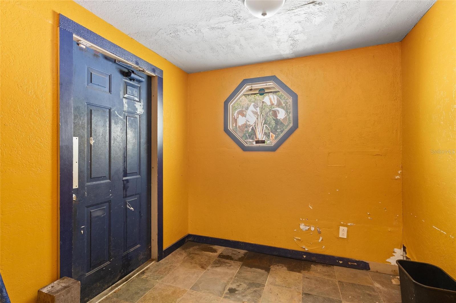 6018 & 6024 CORTEZ BLVD, WEEKI WACHEE, FL, 34607