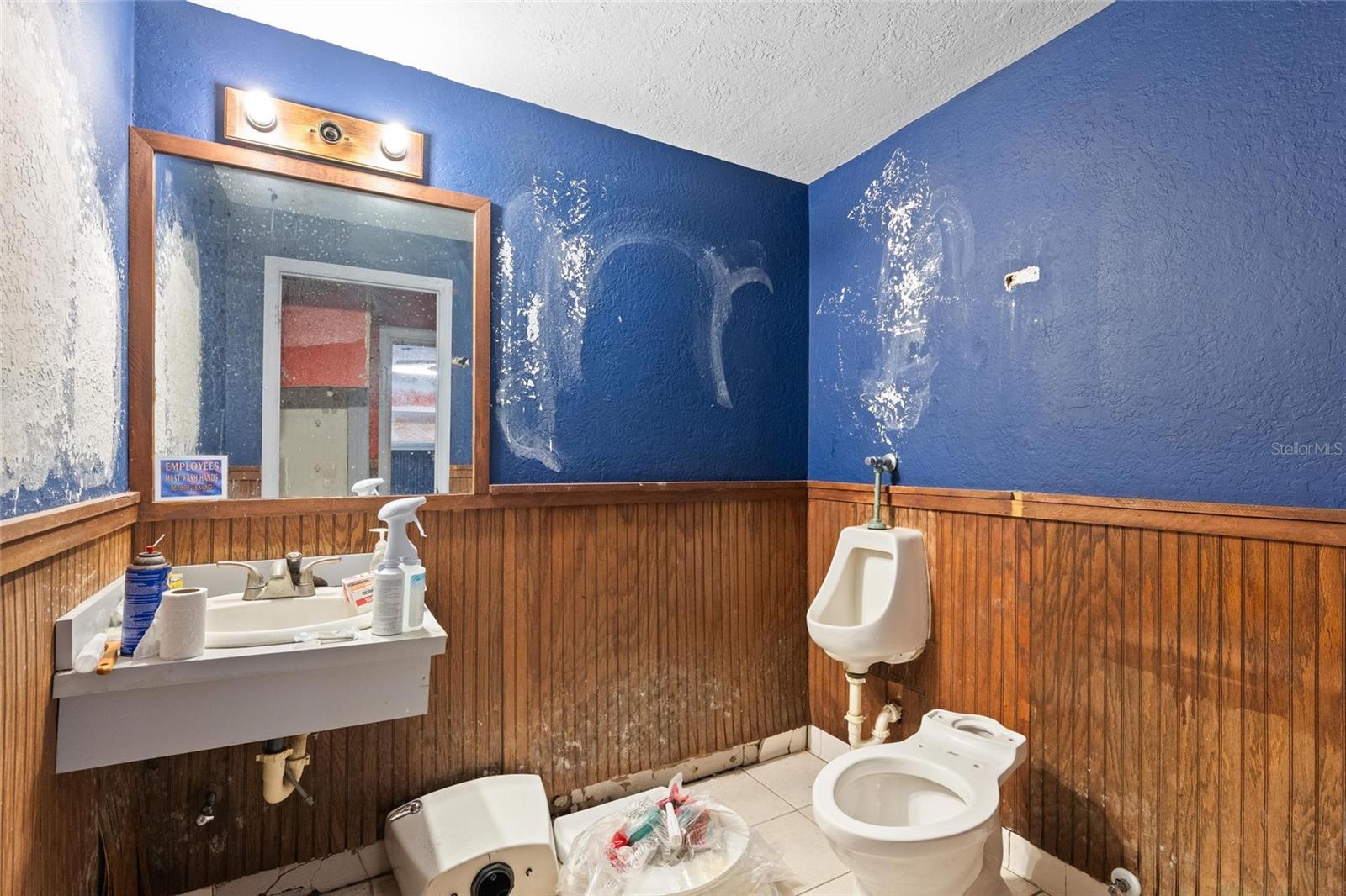 6018 & 6024 CORTEZ BLVD, WEEKI WACHEE, FL, 34607