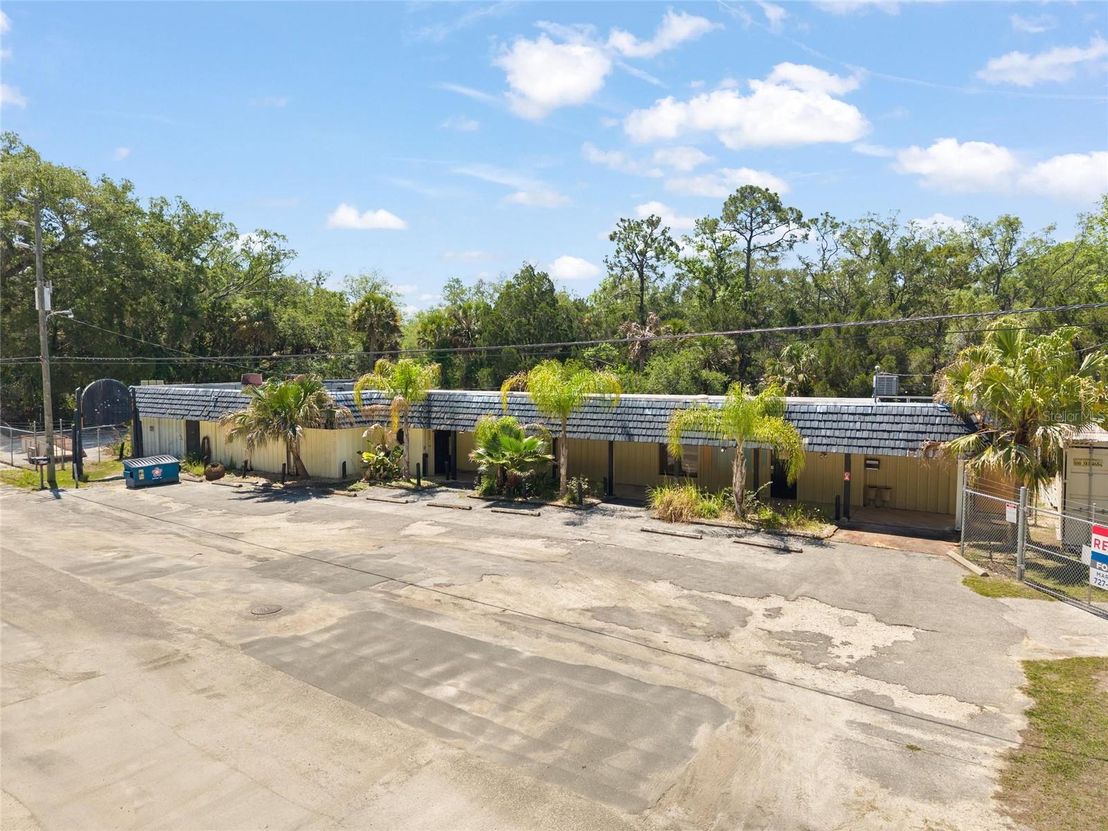 6018 & 6024 CORTEZ BLVD, WEEKI WACHEE, FL, 34607