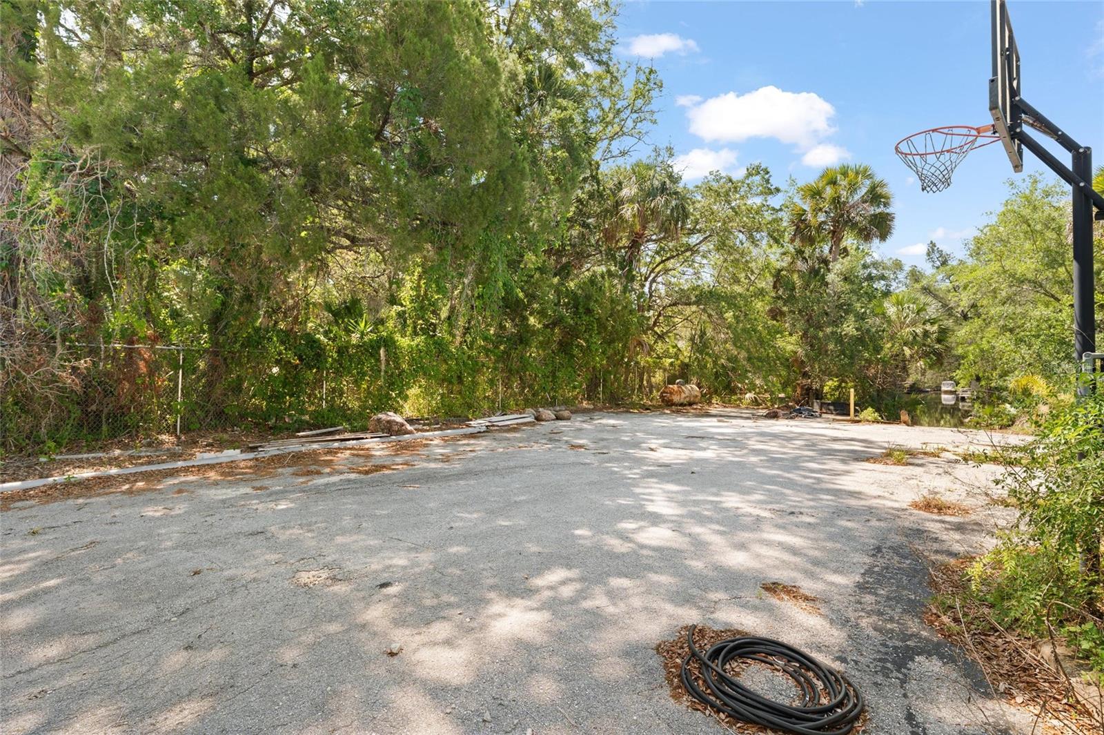 6018 & 6024 CORTEZ BLVD, WEEKI WACHEE, FL, 34607