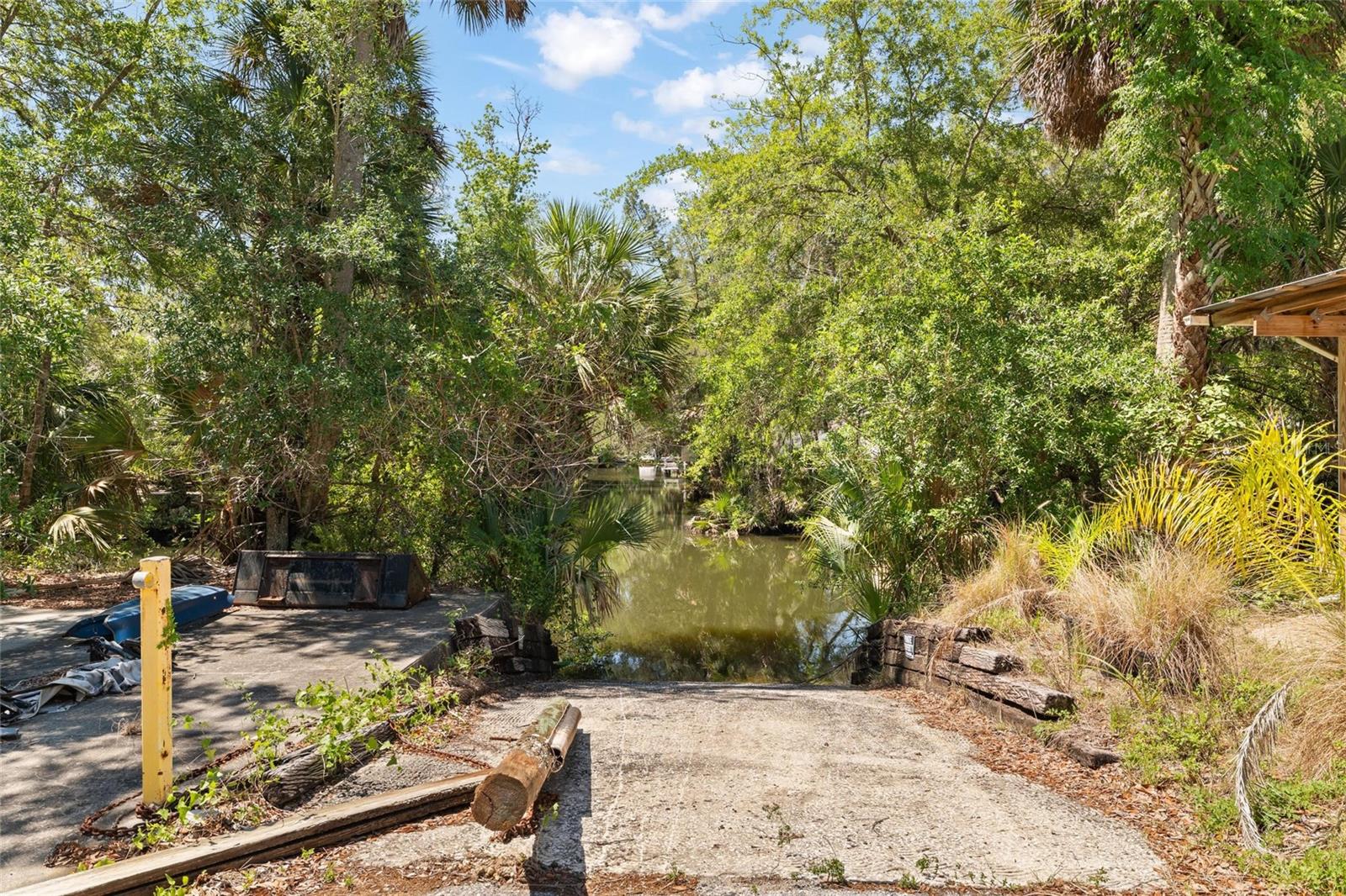 6018 & 6024 CORTEZ BLVD, WEEKI WACHEE, FL, 34607