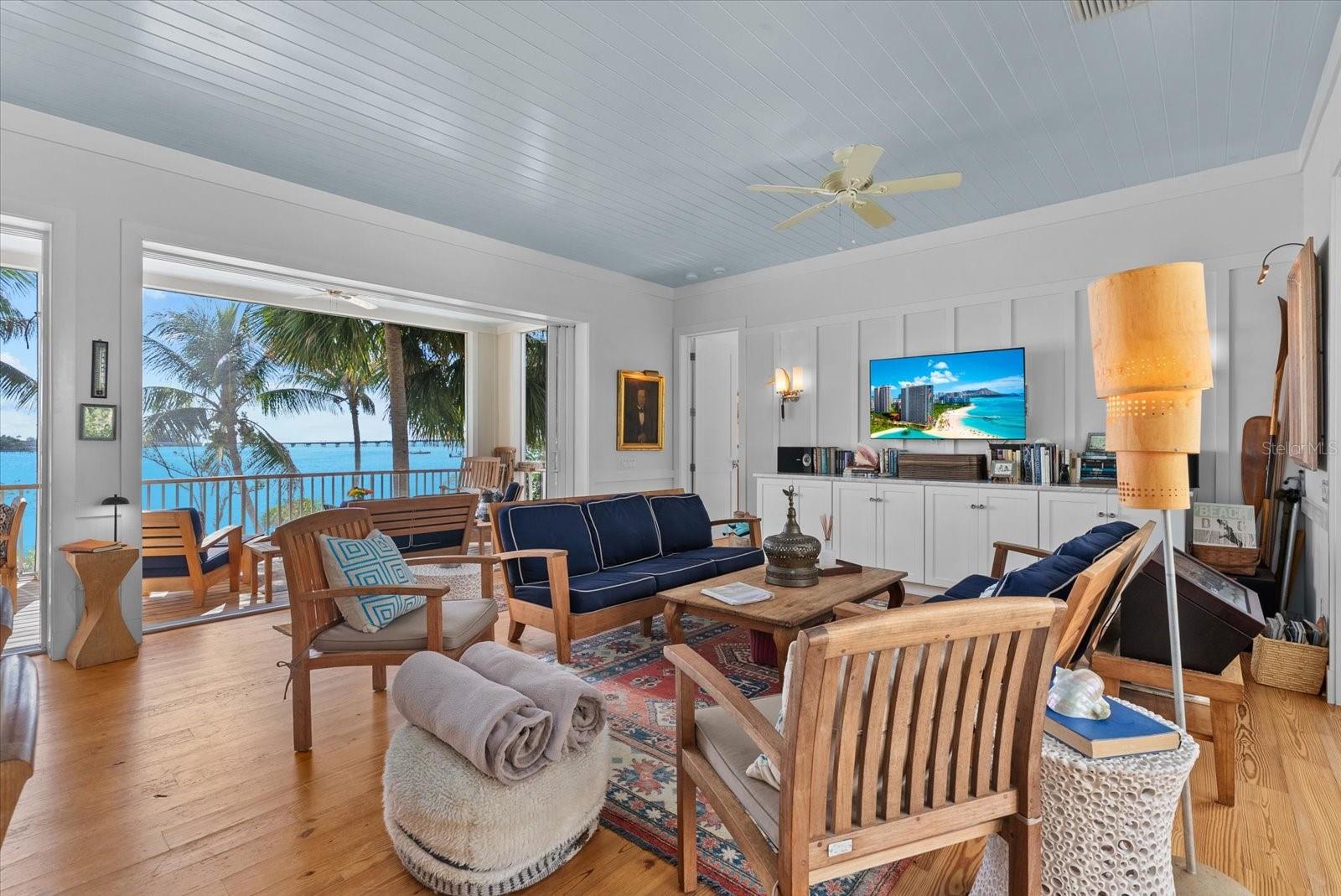 7143 LA LENAIRE DR, LONGBOAT KEY, FL, 34228