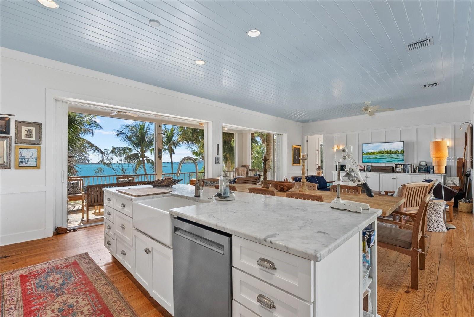 7143 LA LENAIRE DR, LONGBOAT KEY, FL, 34228