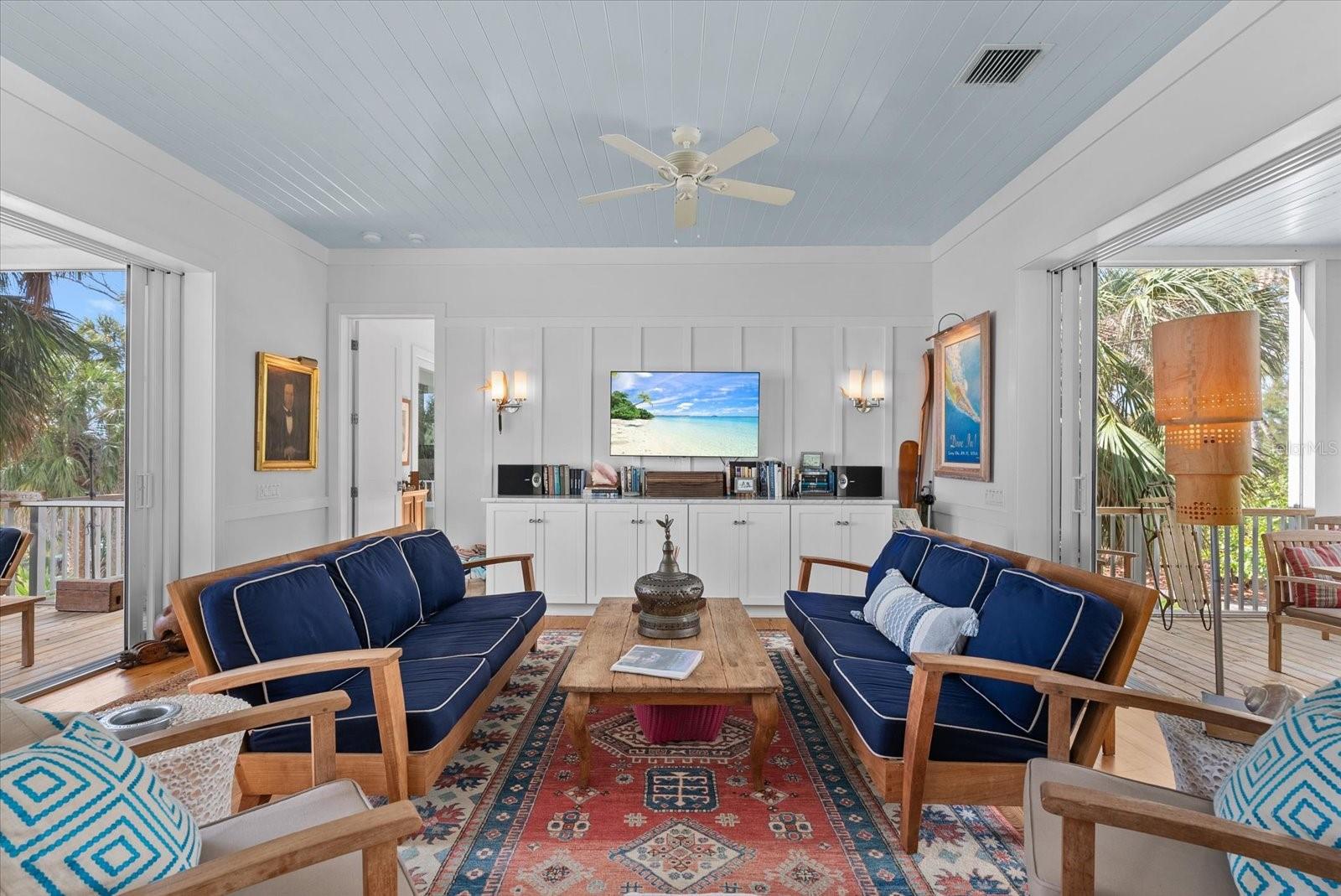 7143 LA LENAIRE DR, LONGBOAT KEY, FL, 34228