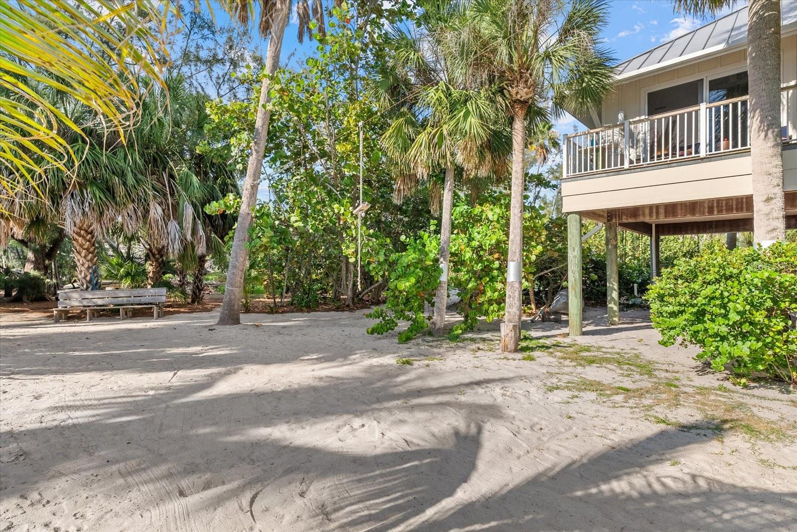 7143 LA LENAIRE DR, LONGBOAT KEY, FL, 34228