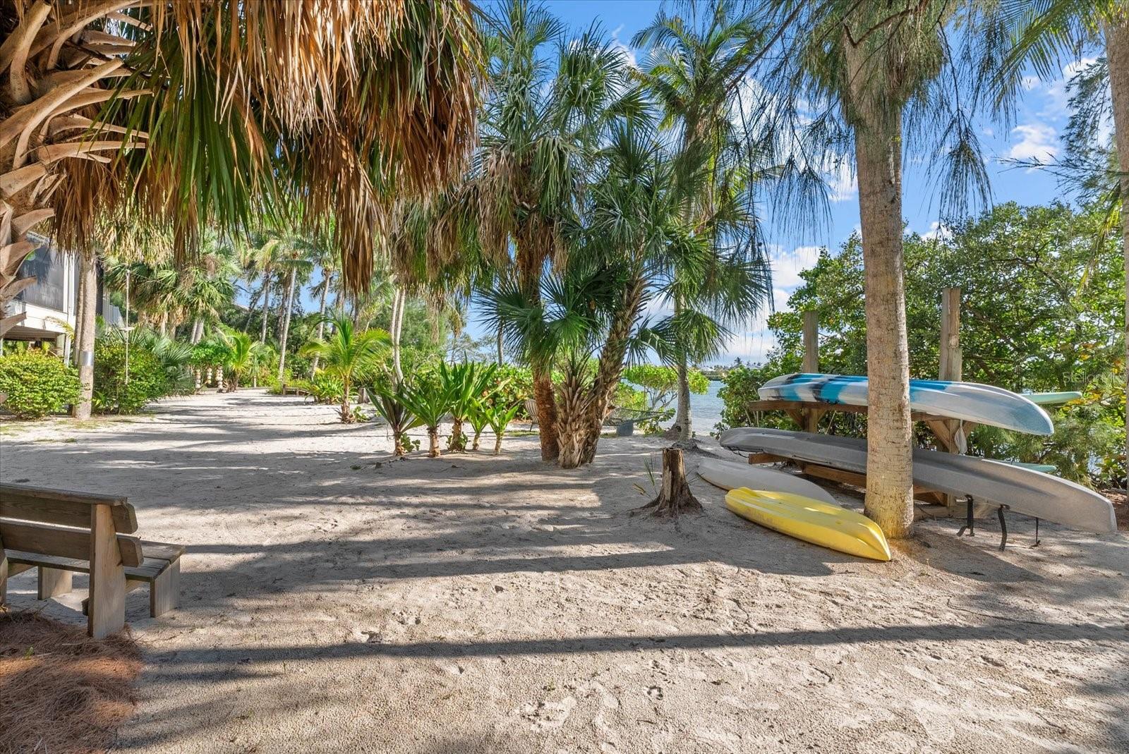 7143 LA LENAIRE DR, LONGBOAT KEY, FL, 34228