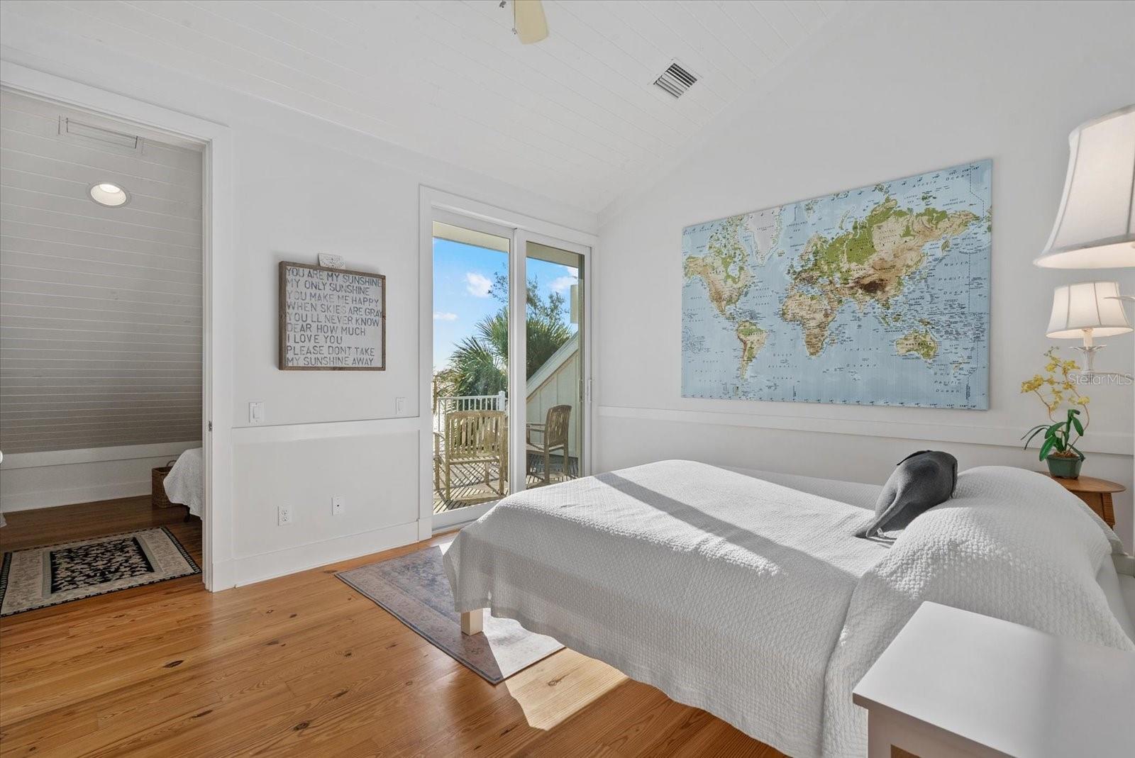 7143 LA LENAIRE DR, LONGBOAT KEY, FL, 34228
