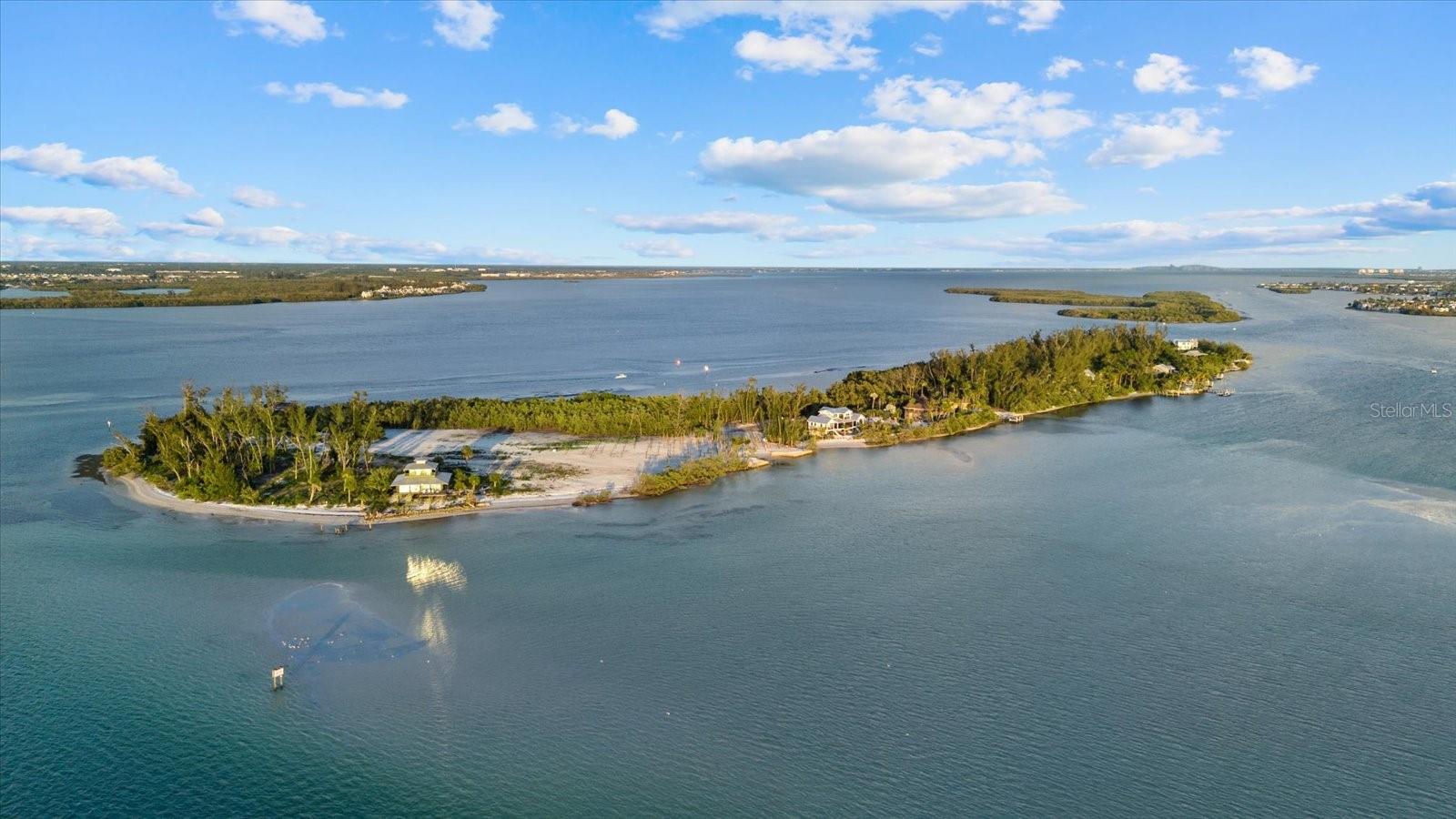 7143 LA LENAIRE DR, LONGBOAT KEY, FL, 34228