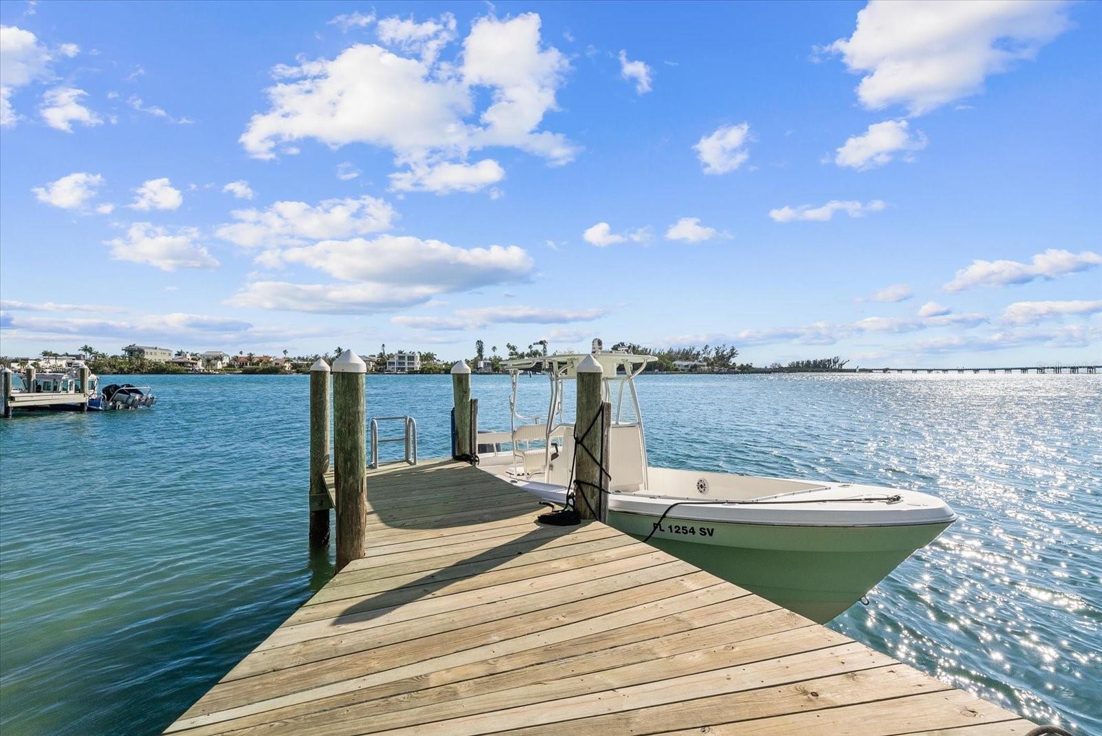 7143 LA LENAIRE DR, LONGBOAT KEY, FL, 34228