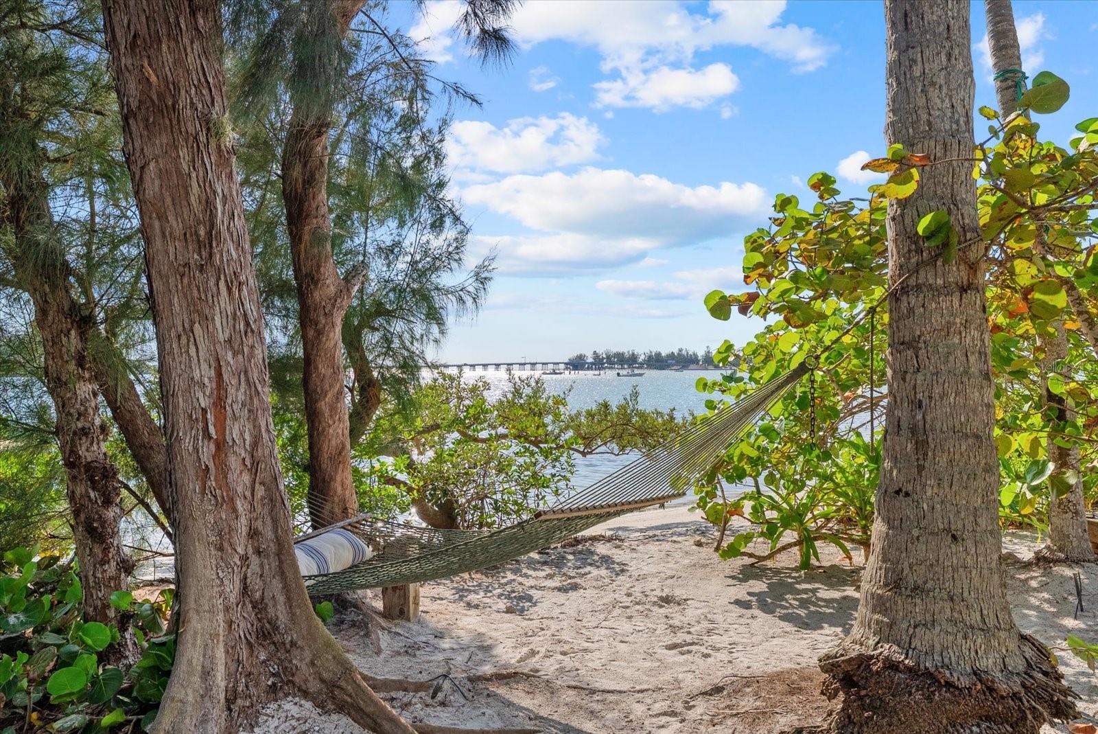 7143 LA LENAIRE DR, LONGBOAT KEY, FL, 34228