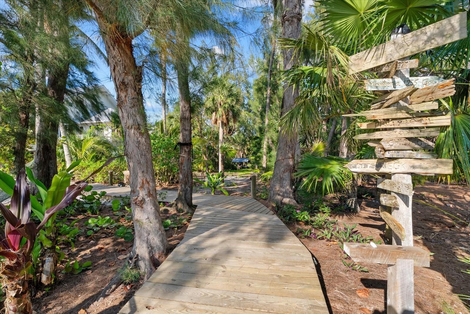 7143 LA LENAIRE DR, LONGBOAT KEY, FL, 34228