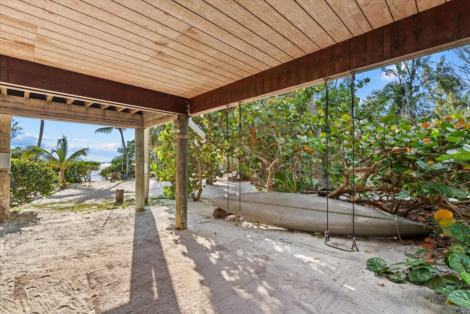 7143 LA LENAIRE DR, LONGBOAT KEY, FL, 34228