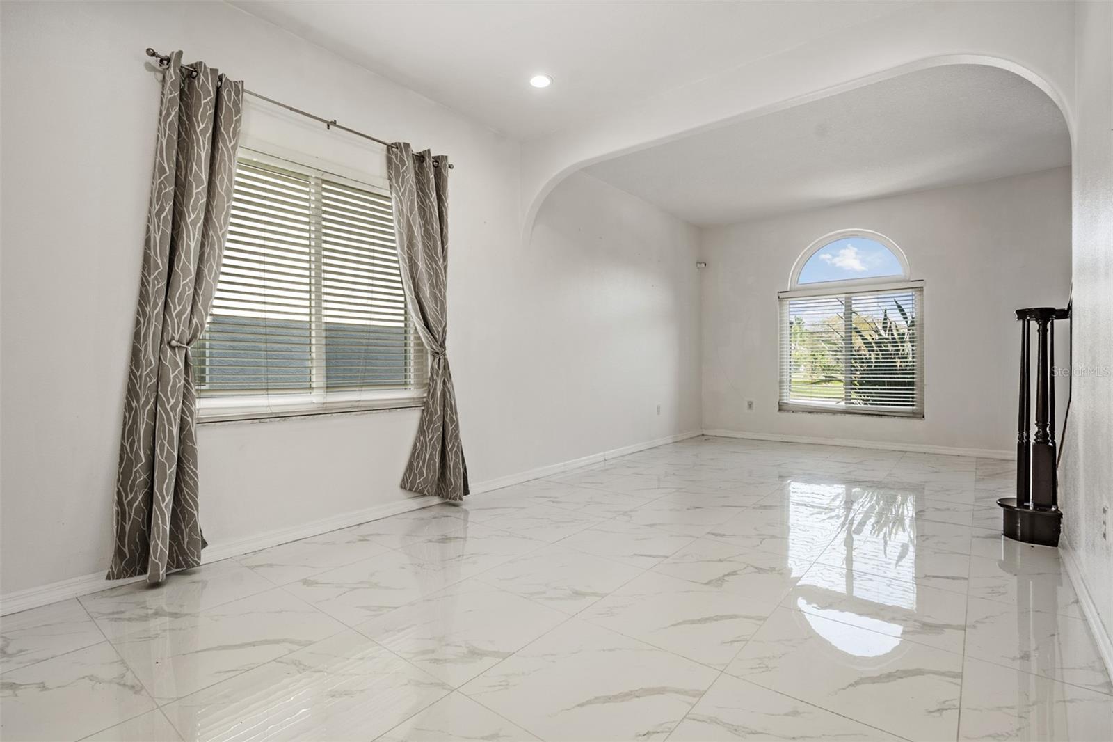 380 ROSALIND LN, OLDSMAR, FL, 34677