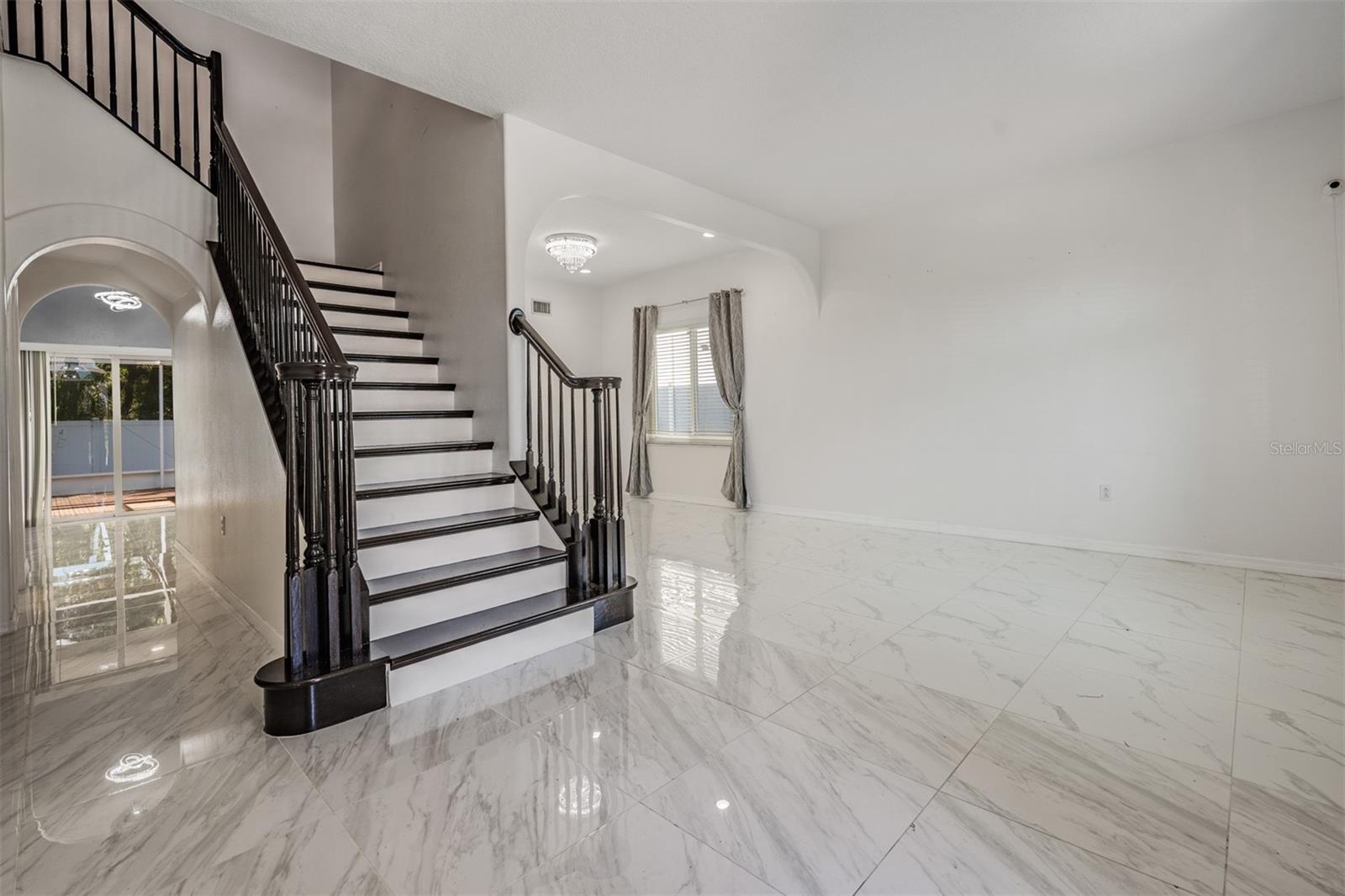 380 ROSALIND LN, OLDSMAR, FL, 34677