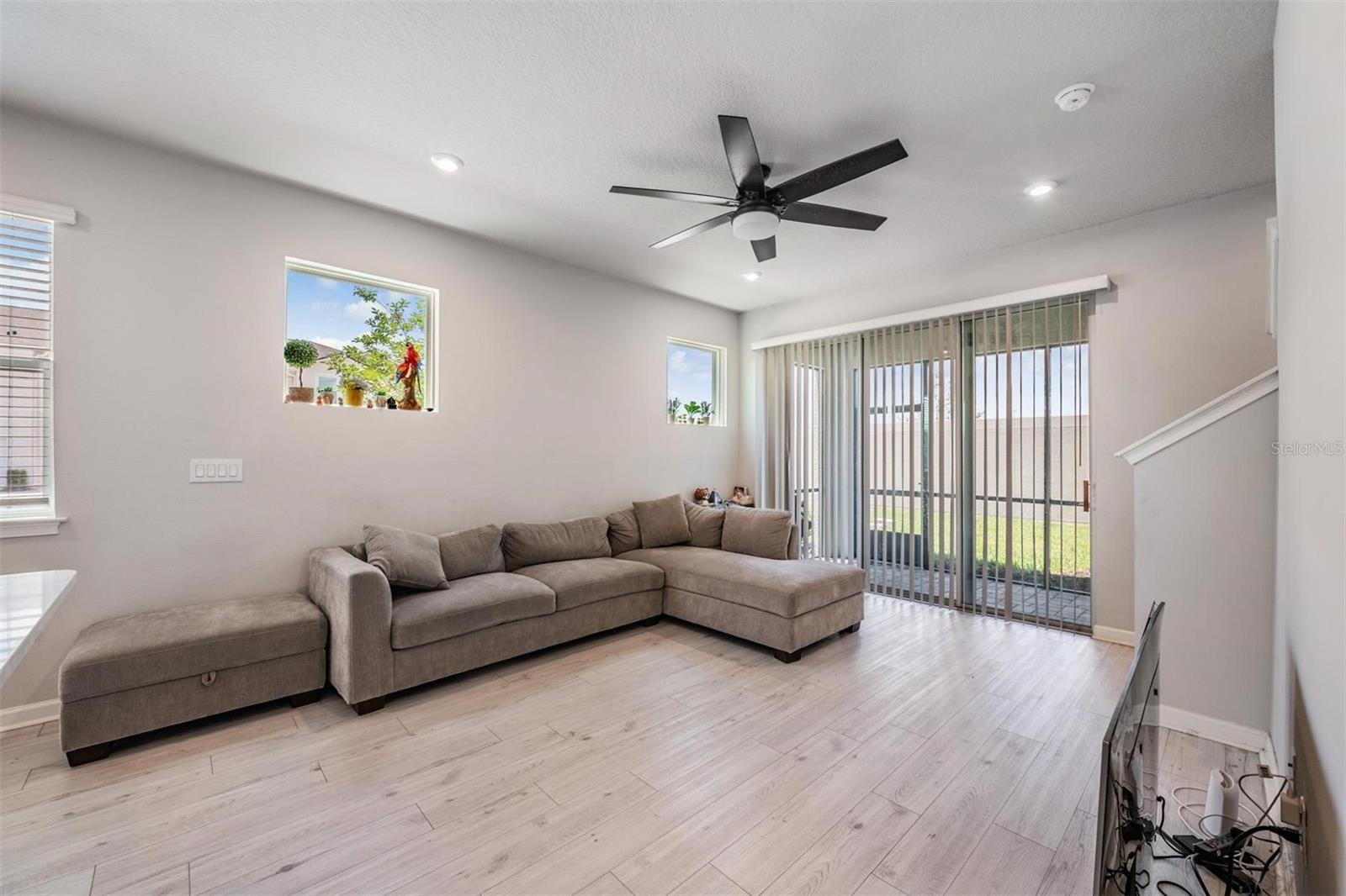 19153 ELSIMONT ISLE, LUTZ, FL, 33558