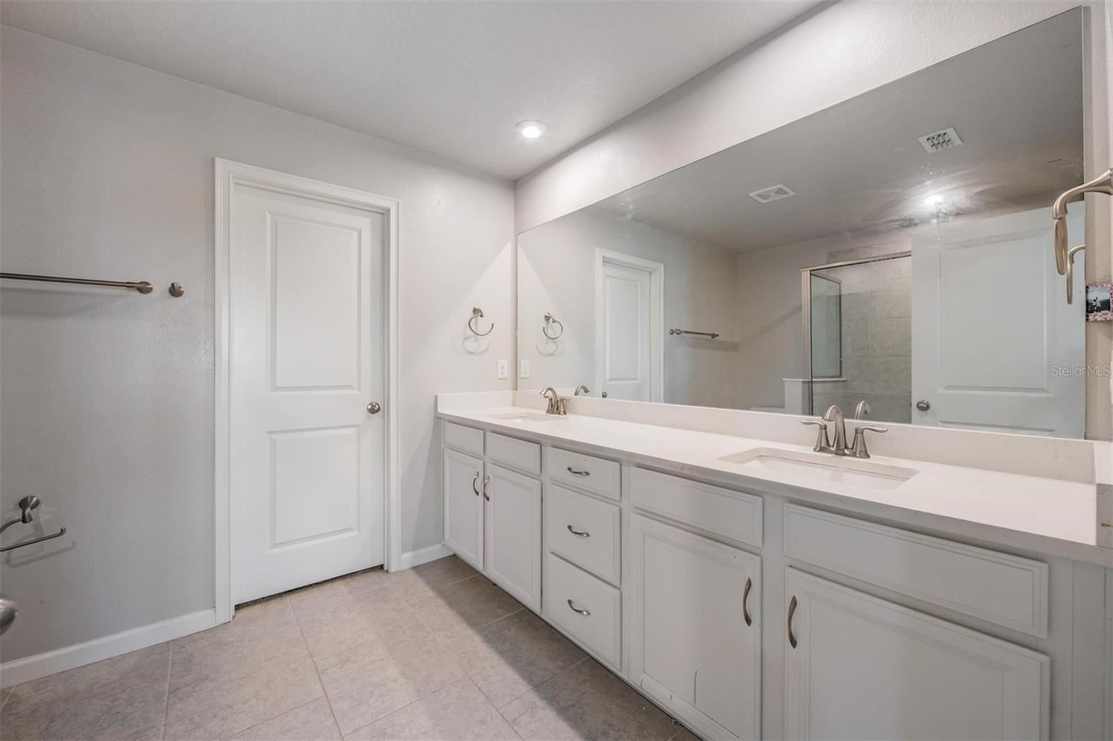 19153 ELSIMONT ISLE, LUTZ, FL, 33558