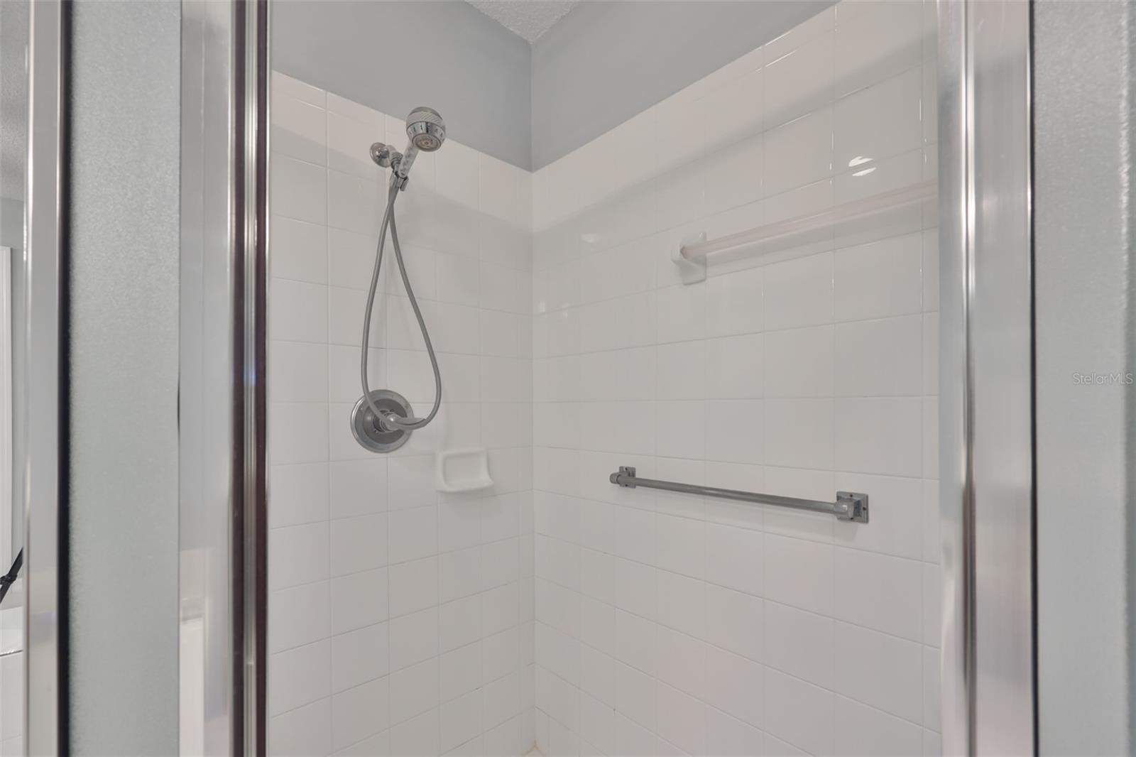 951 VILLEROY GREENS DR, SUN CITY CENTER, FL, 33573