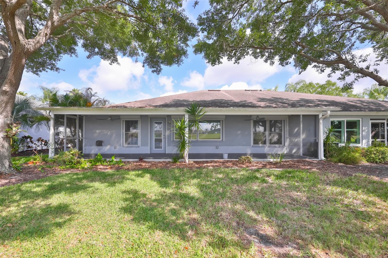 951 VILLEROY GREENS DR, SUN CITY CENTER, FL, 33573