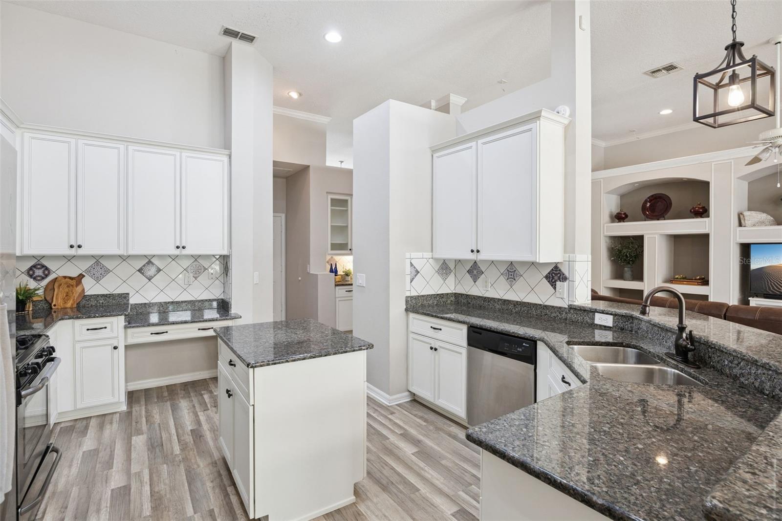 14812 VIA WINGHURST CT, ORLANDO, FL, 32828