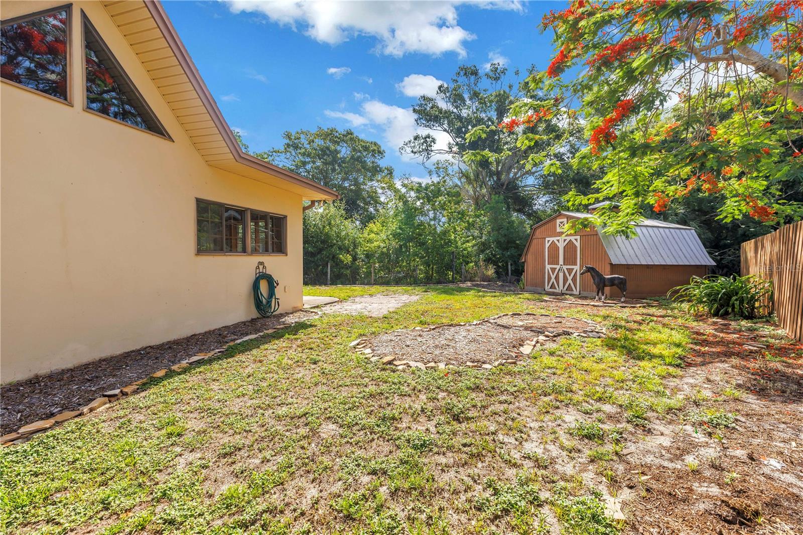 10657 DEL PRADO DR E, LARGO, FL, 33774